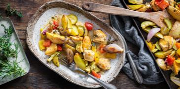 Hähnchenbrust mit Sommergemüse vom Blech