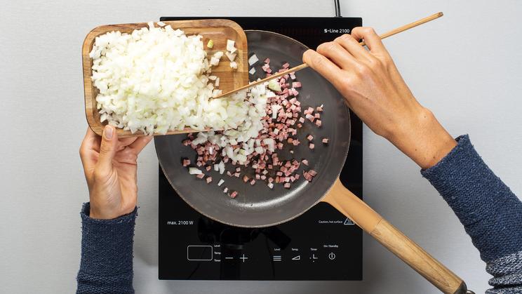 Zwiebel-Kürbis-Kuchen