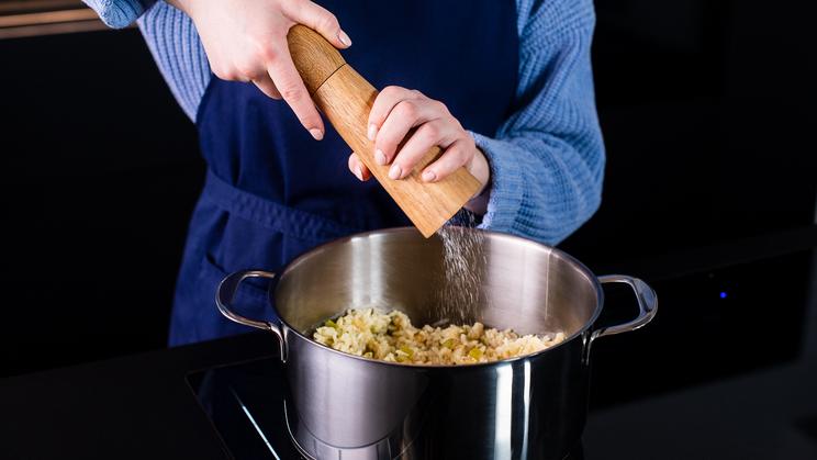 Risotto mit Pinienkernen