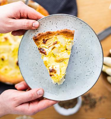 Spargeltarte mit Lauch und Feta
