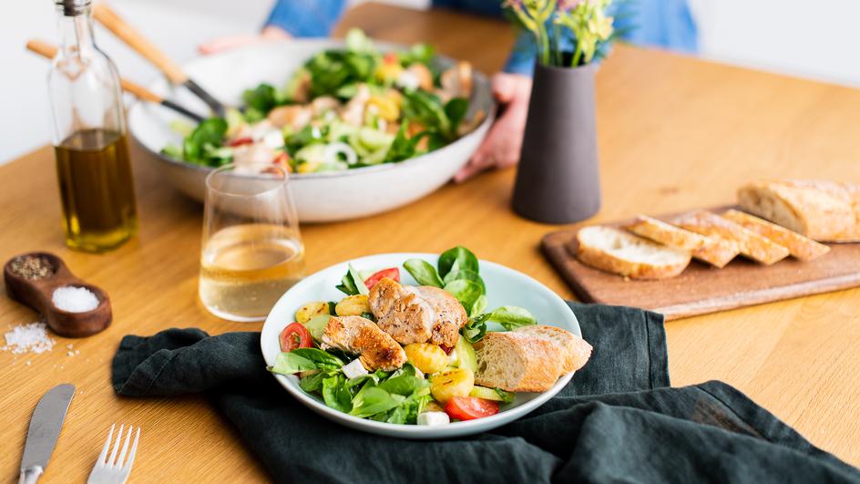Bunter Gnocchi-Salat