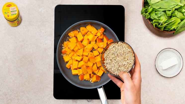 Quinoa-Kürbis-Pfanne mit Spinat