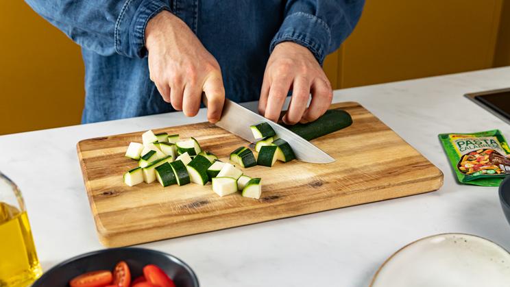 Mediterrane Gnocchi-Pfanne mit Feta