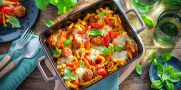 Spätzle al forno mit Salsiccia