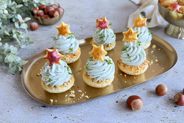 Arbolitos de hojaldre y queso azul