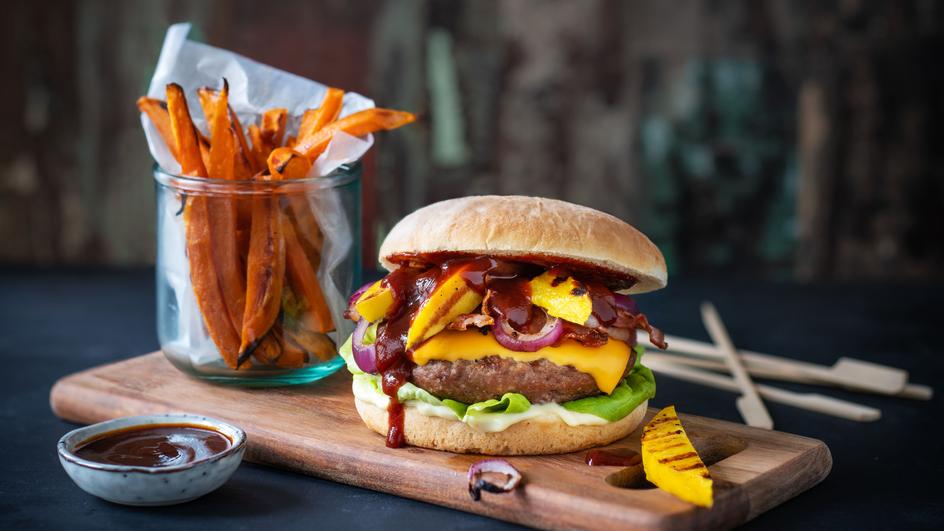 BBQ Burger mit Mango