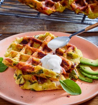 Herzhafte Knödel-Waffeln