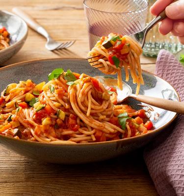 Gemüsebolognese mit Spaghetti