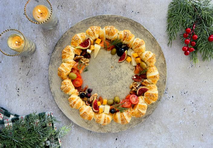 Corona de croissants para Navidad