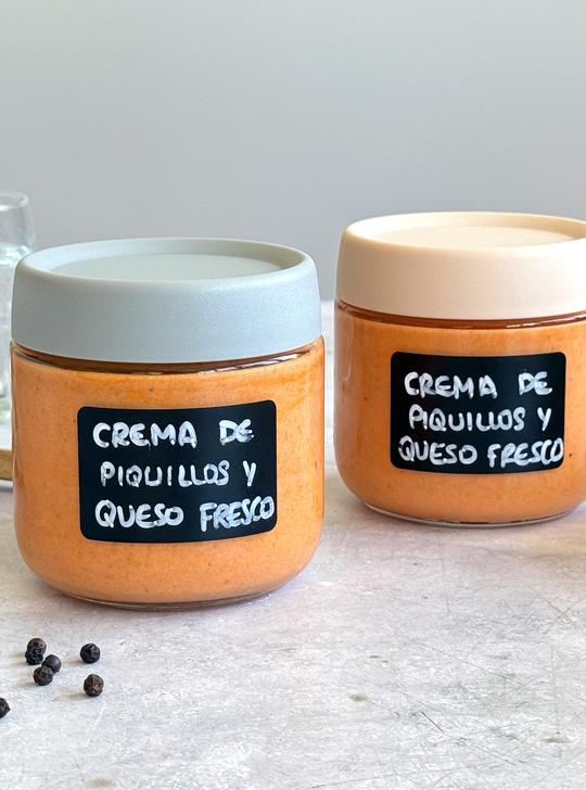 Crema de pimientos del piquillo y queso fresco