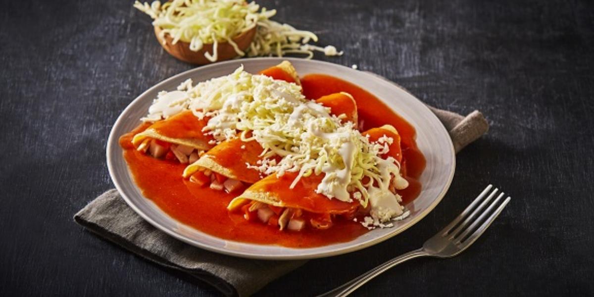 Enchiladas Rojas para la Comida Recetas Nestlé