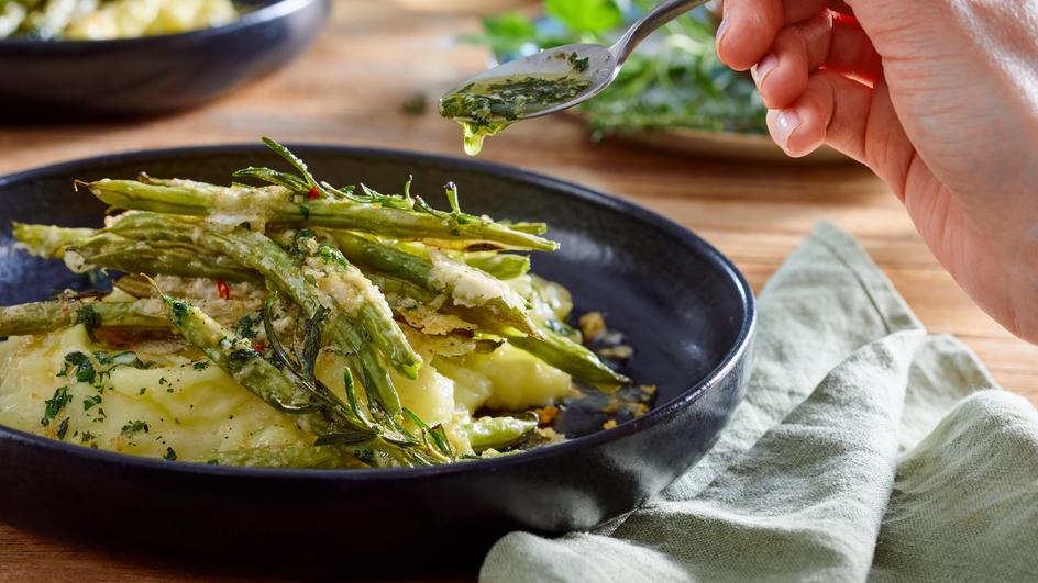 Kartoffelpüree mit Parmesan-Bohnen | maggi.de