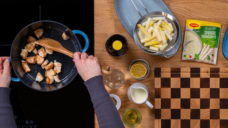 Hühner-Frikassee mit Spargel