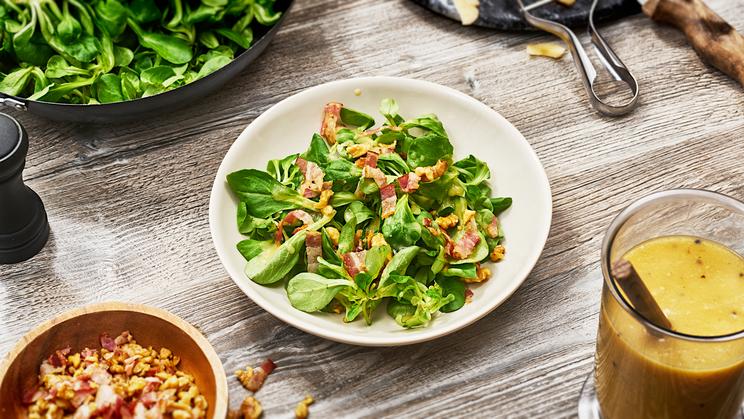 Knackiger Feldsalat mit Kartoffeldressing | maggi.de