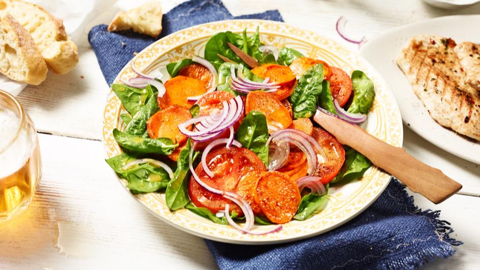 Salat mit gegrillten Süßkartoffeln