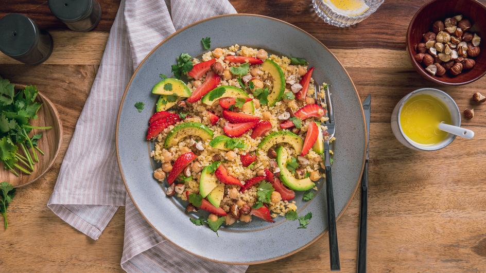 Erdbeer-Avocado-Salat mit Bulgur