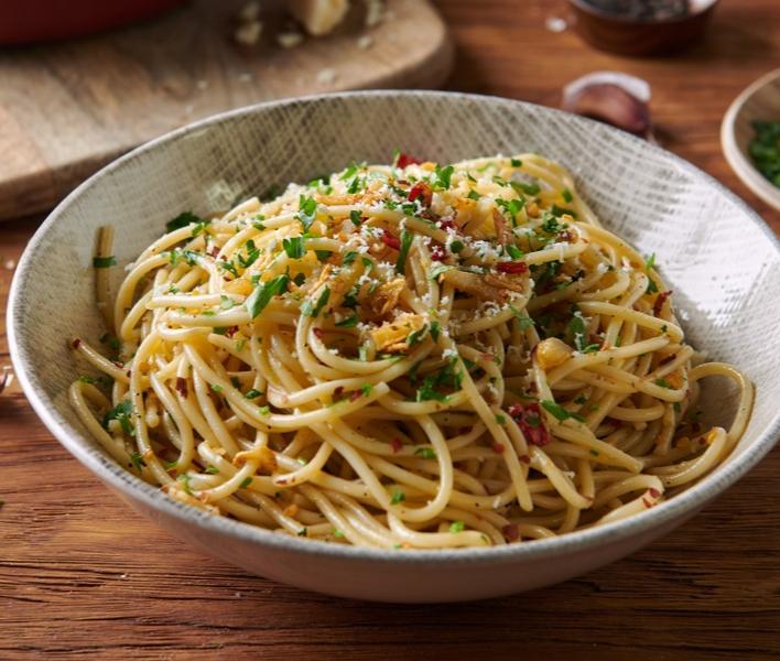 Spaghetti aglio e olio przepis WINIARY