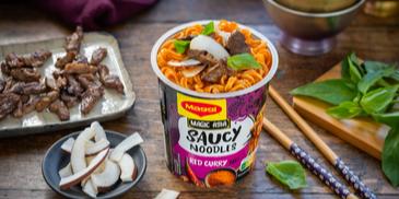 Saucy Noodles Red Curry mit Rindfleisch
