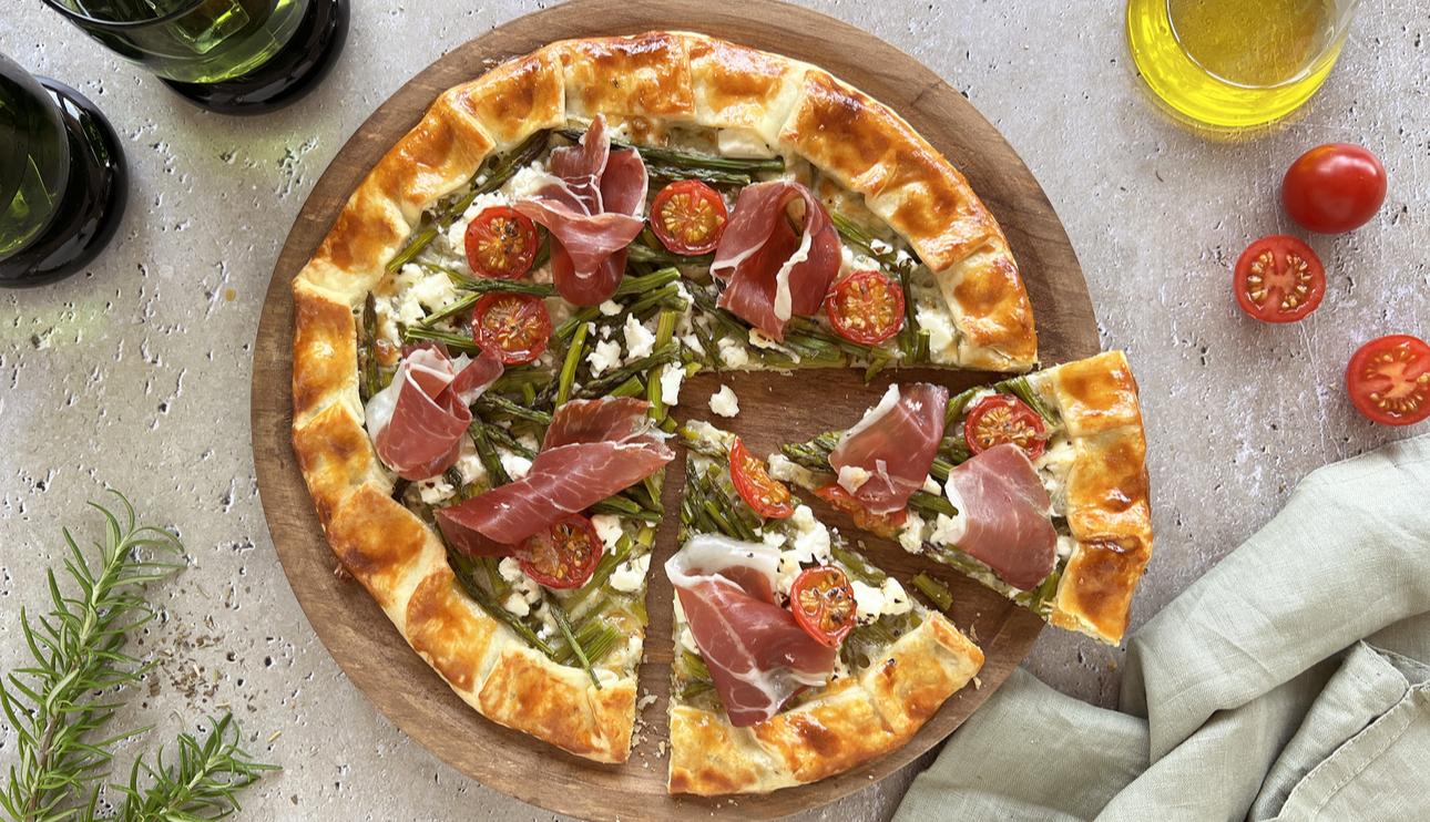Galette de espárragos y jamón