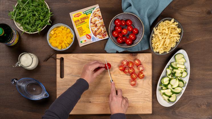 Tagliatelle-Gemüse-Pfanne mit Rucola