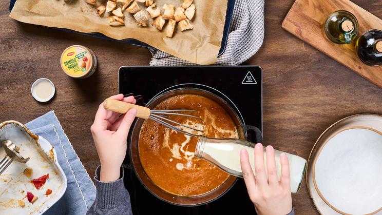 Tomatensuppe mit Croûtons