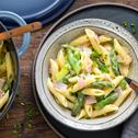 Penne mit Spargel-Schinken-Sauce