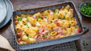 Ein schneller und einfacher Nudelauflauf