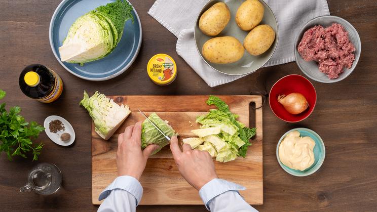 Wirsing-Kartoffel-Eintopf mit Hackfleisch