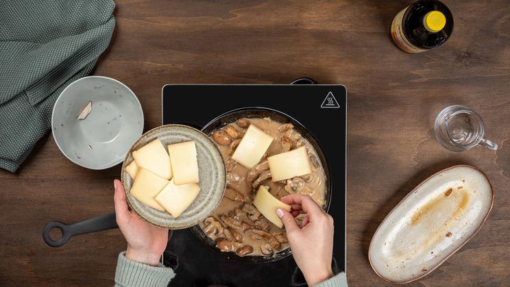 Raclette-Käse Geschnetzeltes: Köstliches Rezept zur Resteverwertung