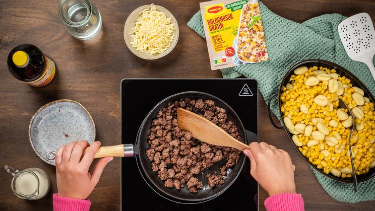 Gratinierte Gnocchi-Bolognese