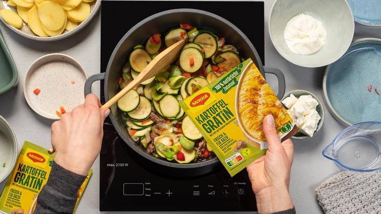 Zucchini-Hackfleisch Gratin mit Fetakäse