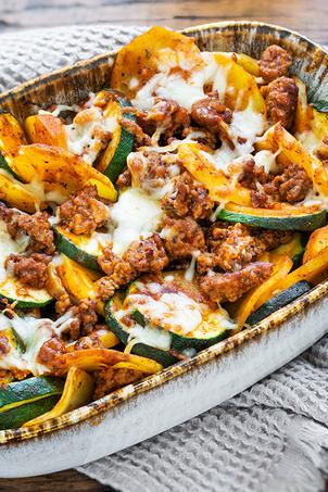 Zucchini-Moussaka mit Hackfleisch
