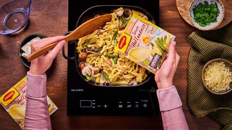 Spätzle-Spargel-Pfanne mit Champignons