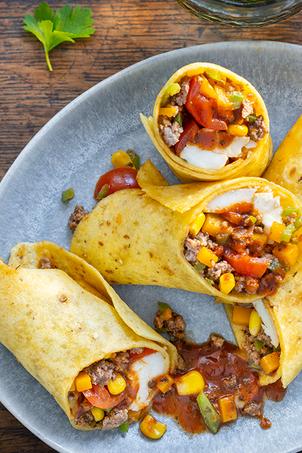 Wrap mit Kürbis und Halloumi