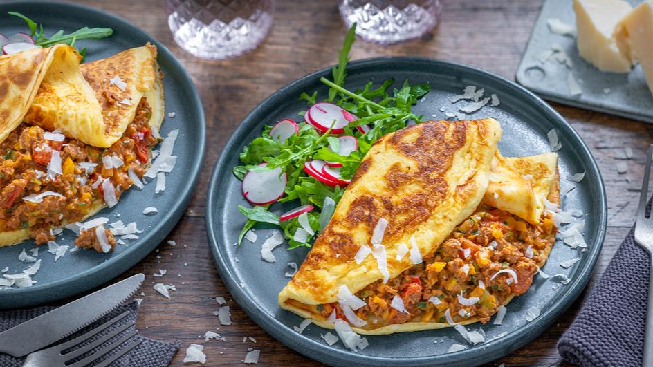 Gefüllte Pfannkuchen mit Veggie Hack und Gemüse