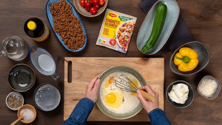 Gefüllte Pfannkuchen mit Veggie Hack und Gemüse