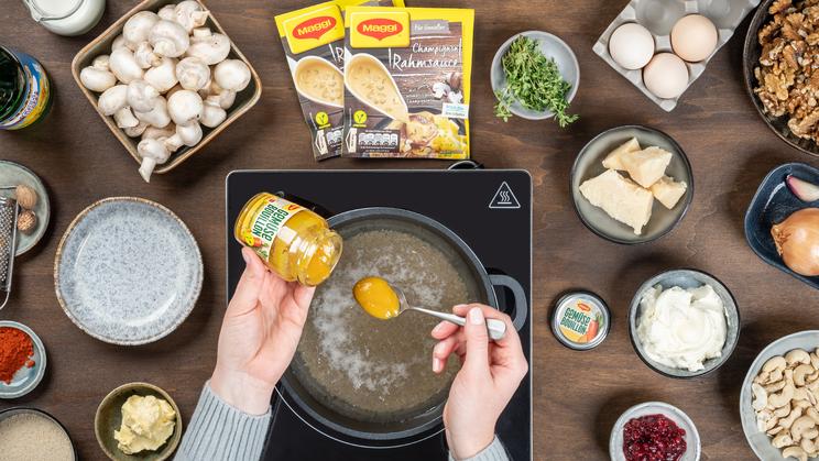 Vegetarischer Nussbraten mit Kartoffel-Selleriepüree