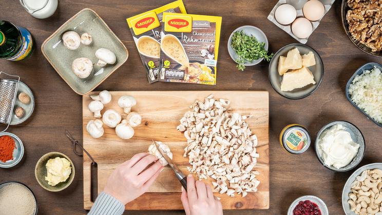 Vegetarischer Nussbraten mit Kartoffel-Selleriepüree