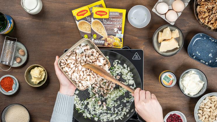 Vegetarischer Nussbraten mit Kartoffel-Selleriepüree