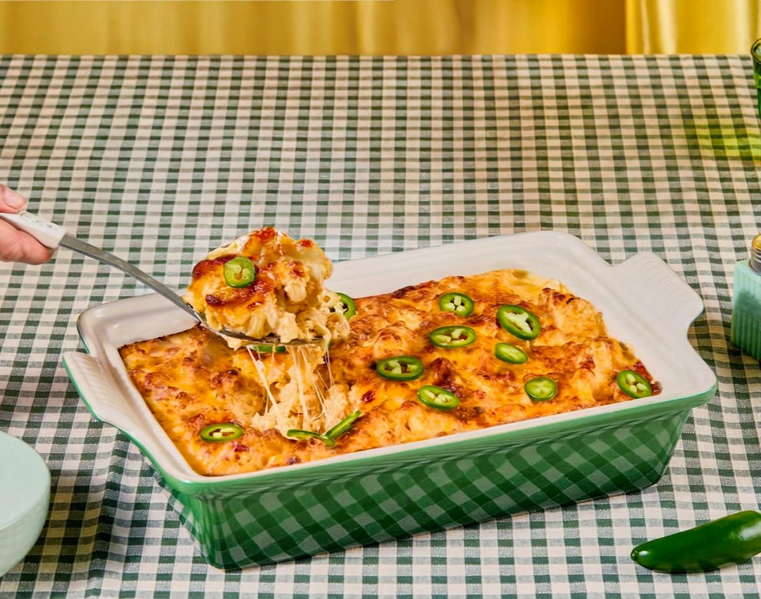 Kickin' Jalapeno Mac and Cheese
