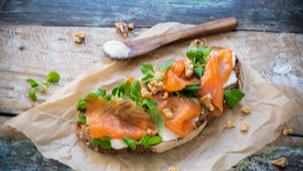 Lachs-Meerrettich Brot