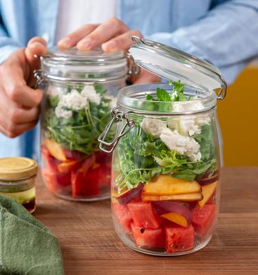 Wassermelonensalat mit Nektarinen und Feta