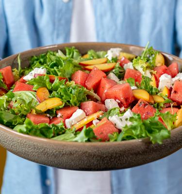 Wassermelonensalat mit Nektarinen und Feta