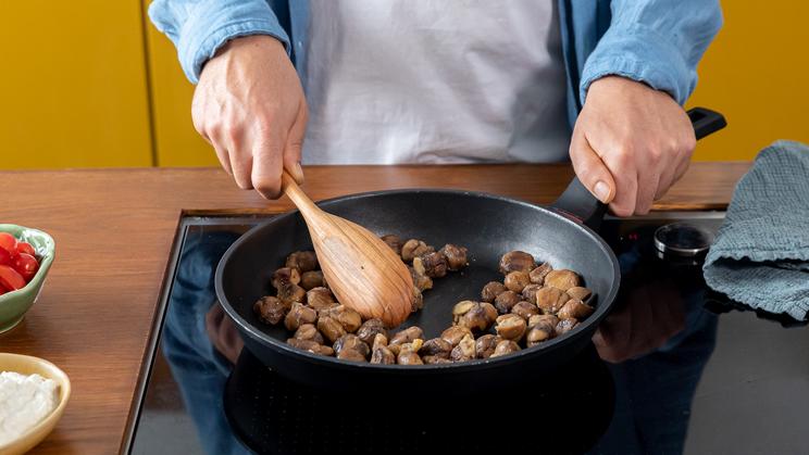 Wintersalat mit Maronen und Orangen
