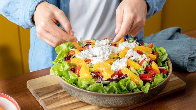 Wintersalat mit Maronen und Orangen