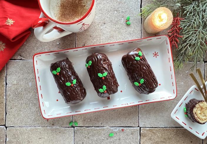 Mini tronco navideño de chocolate y turrón