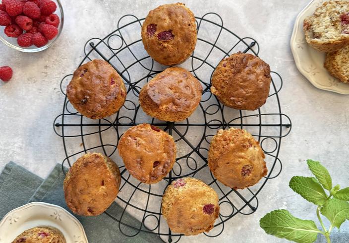 Muffins de frambuesa y chocolate blanco en air fryer