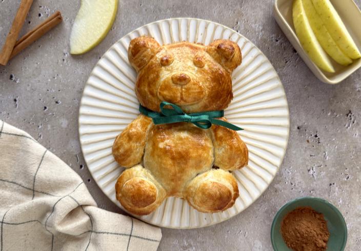 Osito de Hojaldre Relleno de Manzana y Canela