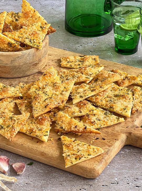 Pan de ajo con masa de pizza