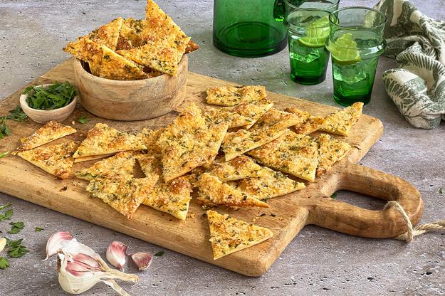 Pan de ajo con masa de pizza